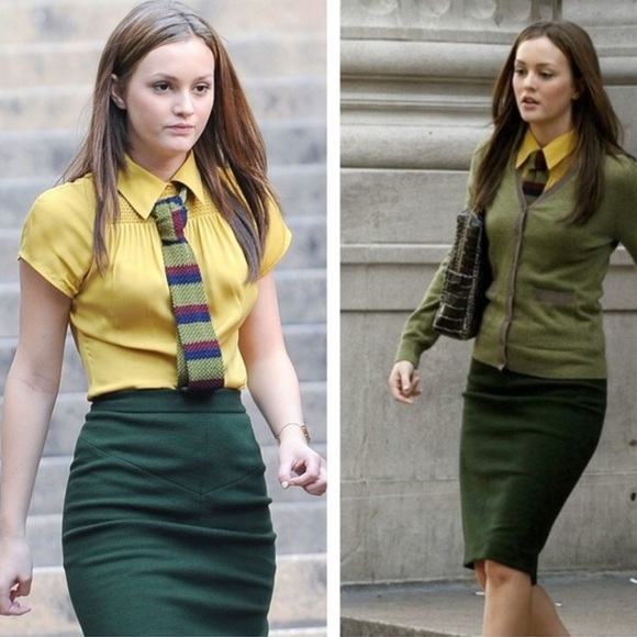 Diane Von Furstenberg Dresses & Skirts - Diane Von Furstenberg Martine Green Midi Pencil Skirt Size 0